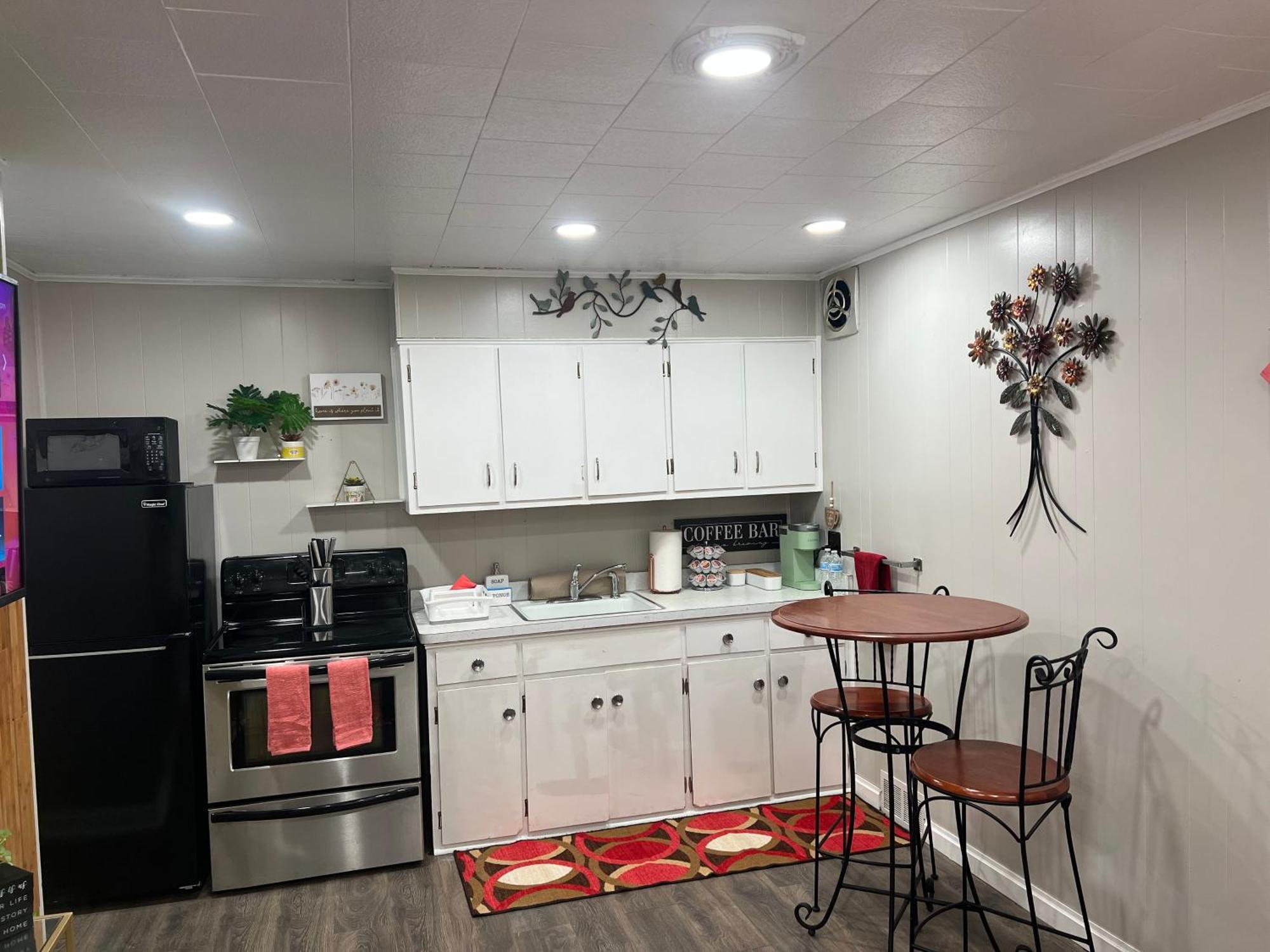 Cozy Buffalo Home-Sleeps 4 Lackawanna 외부 사진